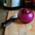 Red onion - benefits and harms, what to use